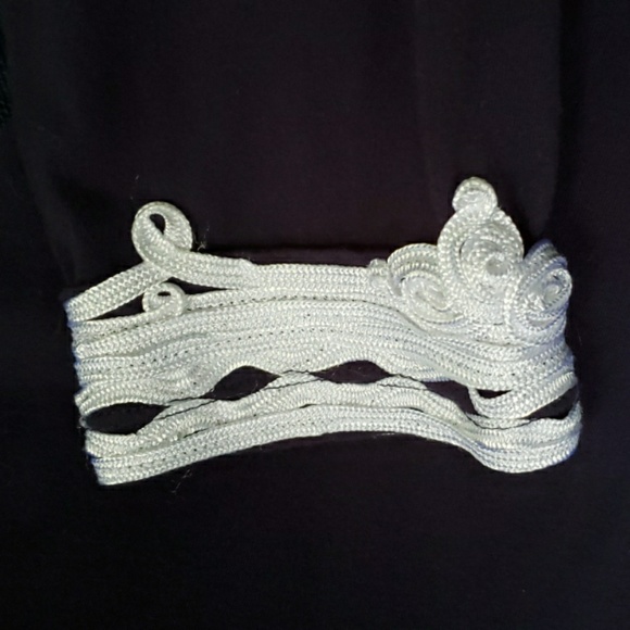 Navy Mandarin Style Top with White Trim - Picture 3 of 3